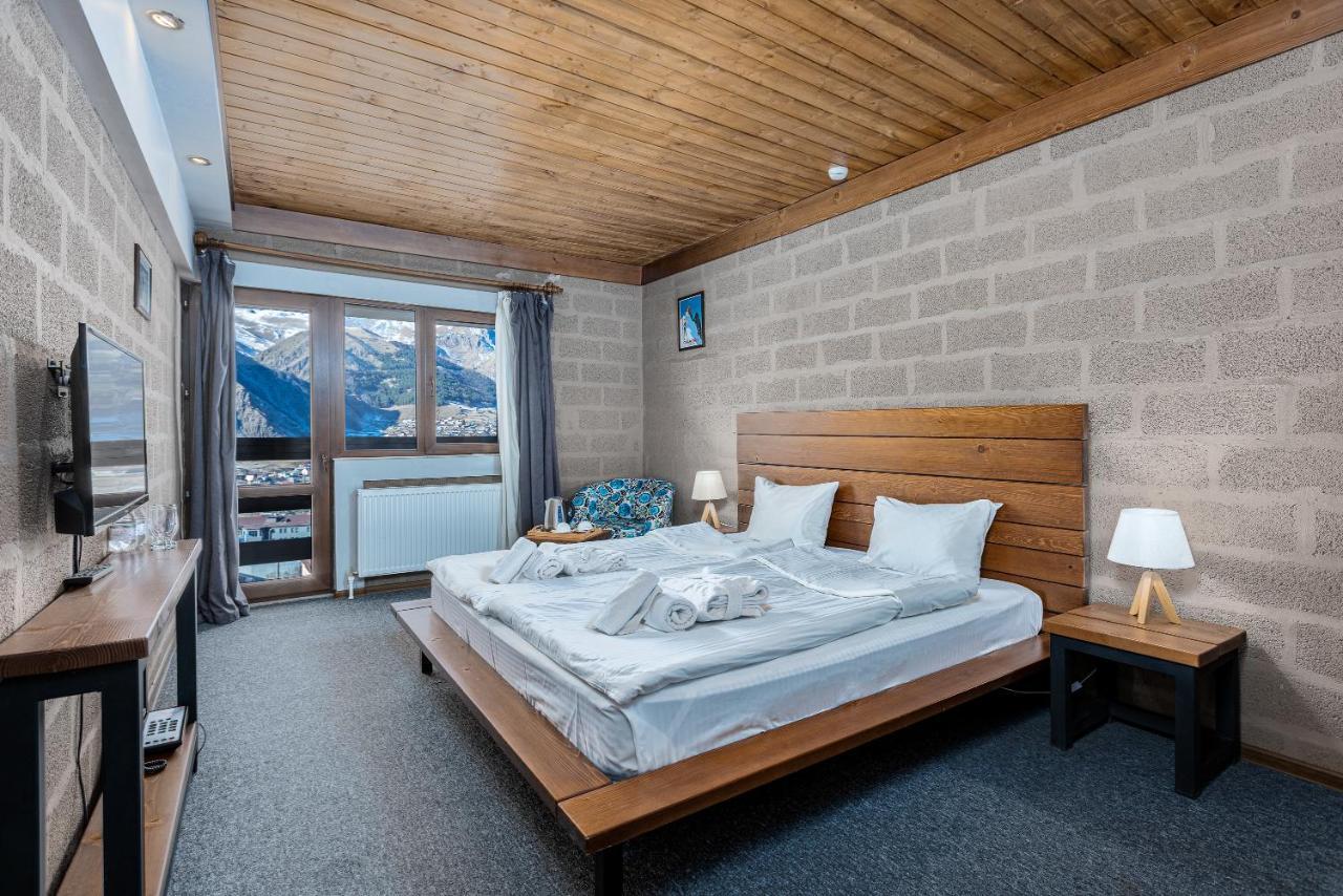 Alpine Lounge Boutique Hotel Kazbegi Exterior foto