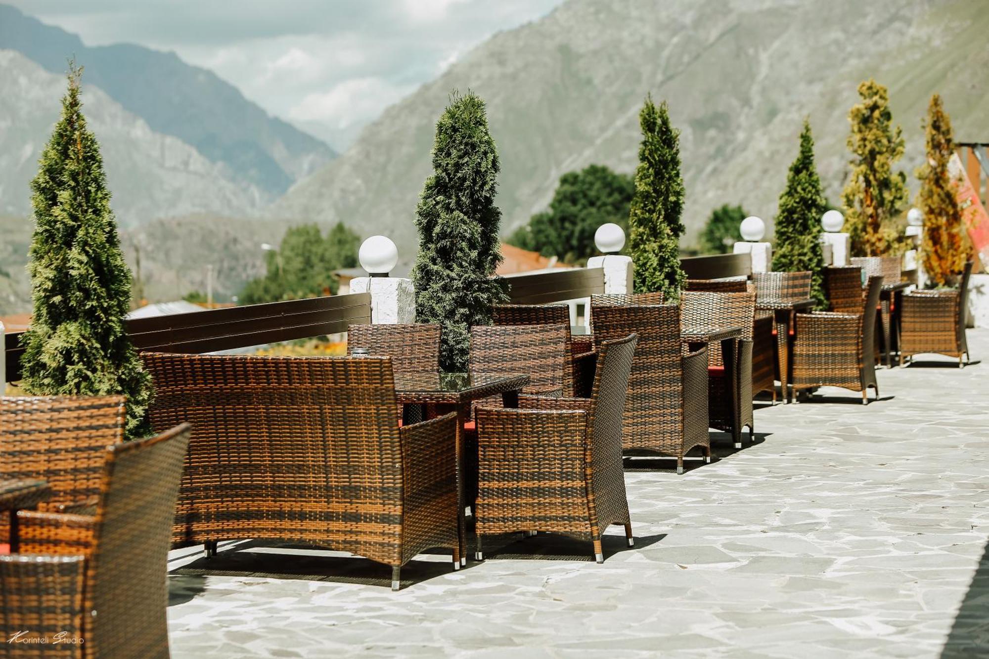 Alpine Lounge Boutique Hotel Kazbegi Exterior foto